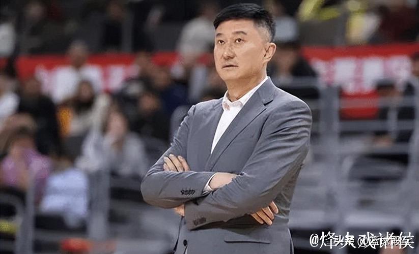 杜锋对攻防与篮板表现不满,详解徐杰对球队的重要作用——胜同曦发布会详报! 杜锋对攻防与篮板表现不满,详解徐杰对球队的重要作用——胜同曦发布会详报!